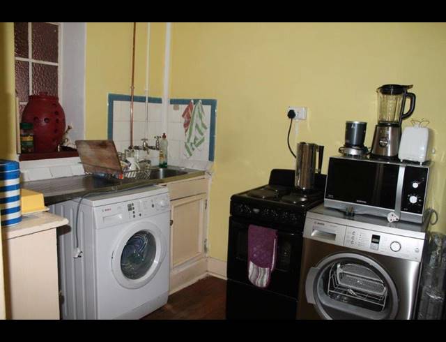 1 BEDROOM APARTMENT FOR SALE IN KENSINGTON